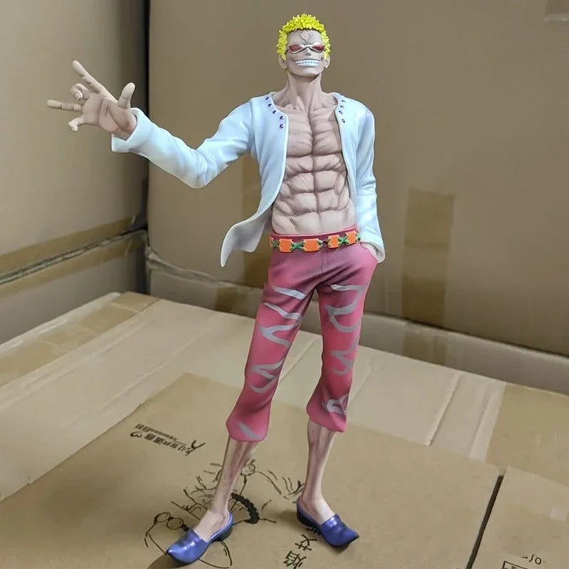 One Piece: Doflamingo. Maximale Figur: 29 cm