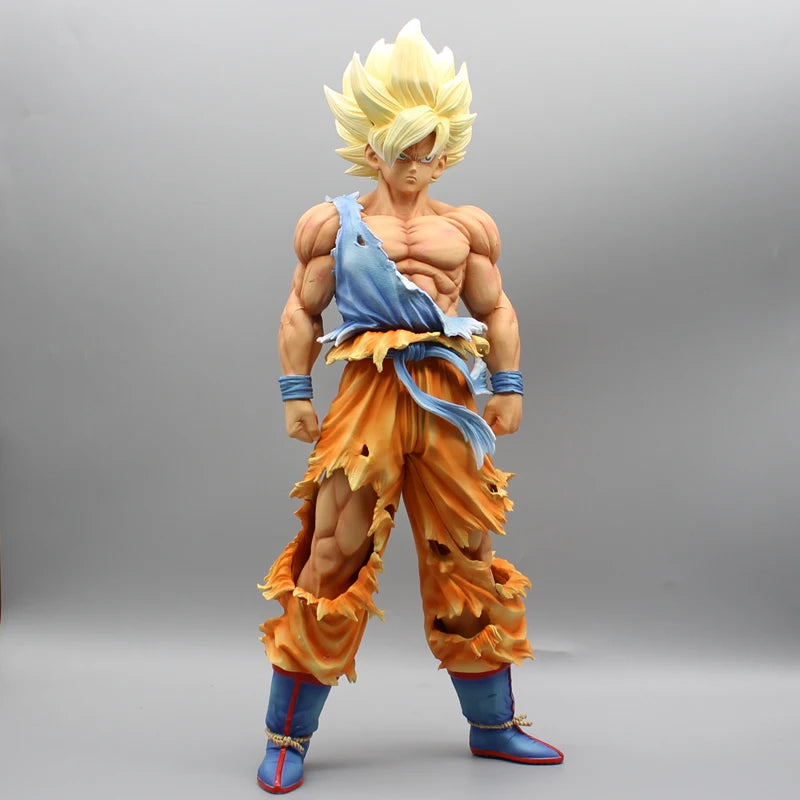 Dragon Ball Z: Son Goku Super Saiyan. 28 cm Figure