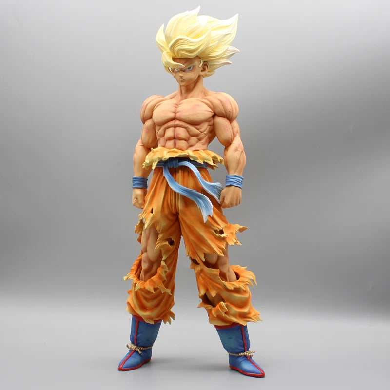 Dragon Ball Z: Son Goku Super Saiyan. 28 cm Figure