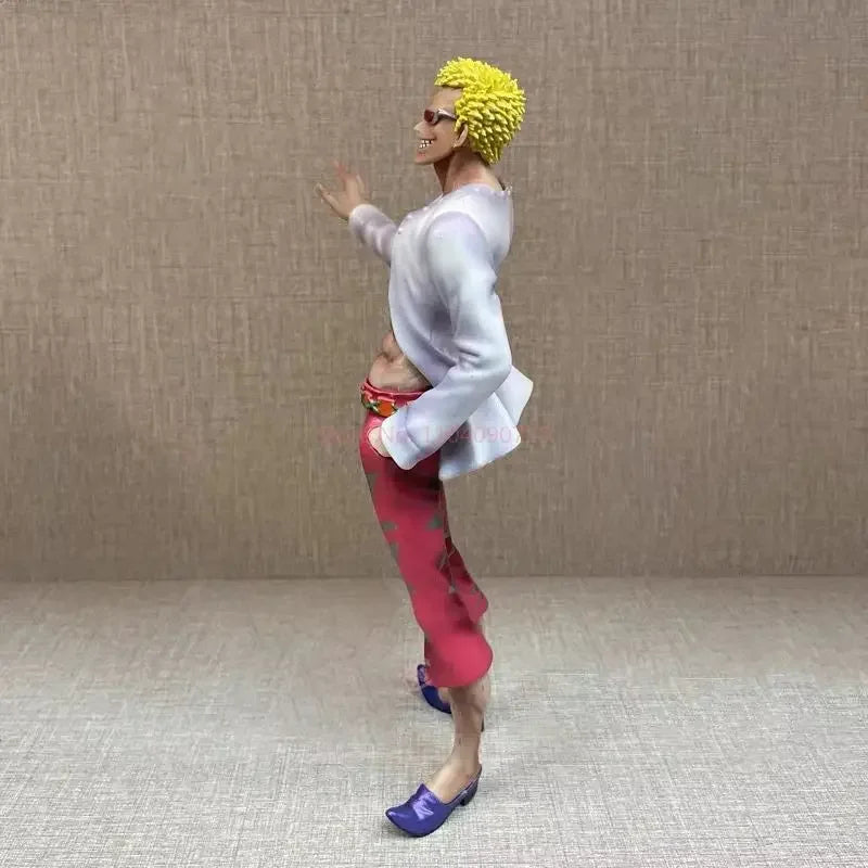 One Piece: Doflamingo. Maximale Figur: 29 cm