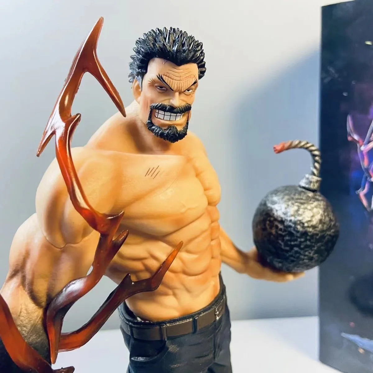 One Piece : Monkey D Garp. 26 cm Figure