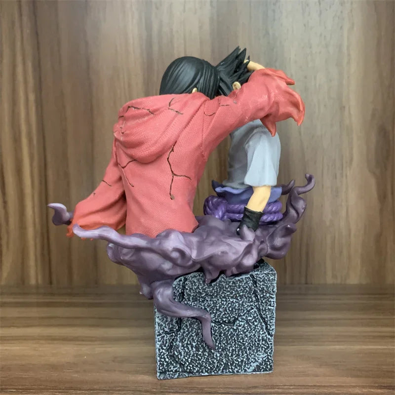 Naruto Shippuden: Sasuke and itachi. 17cm figure