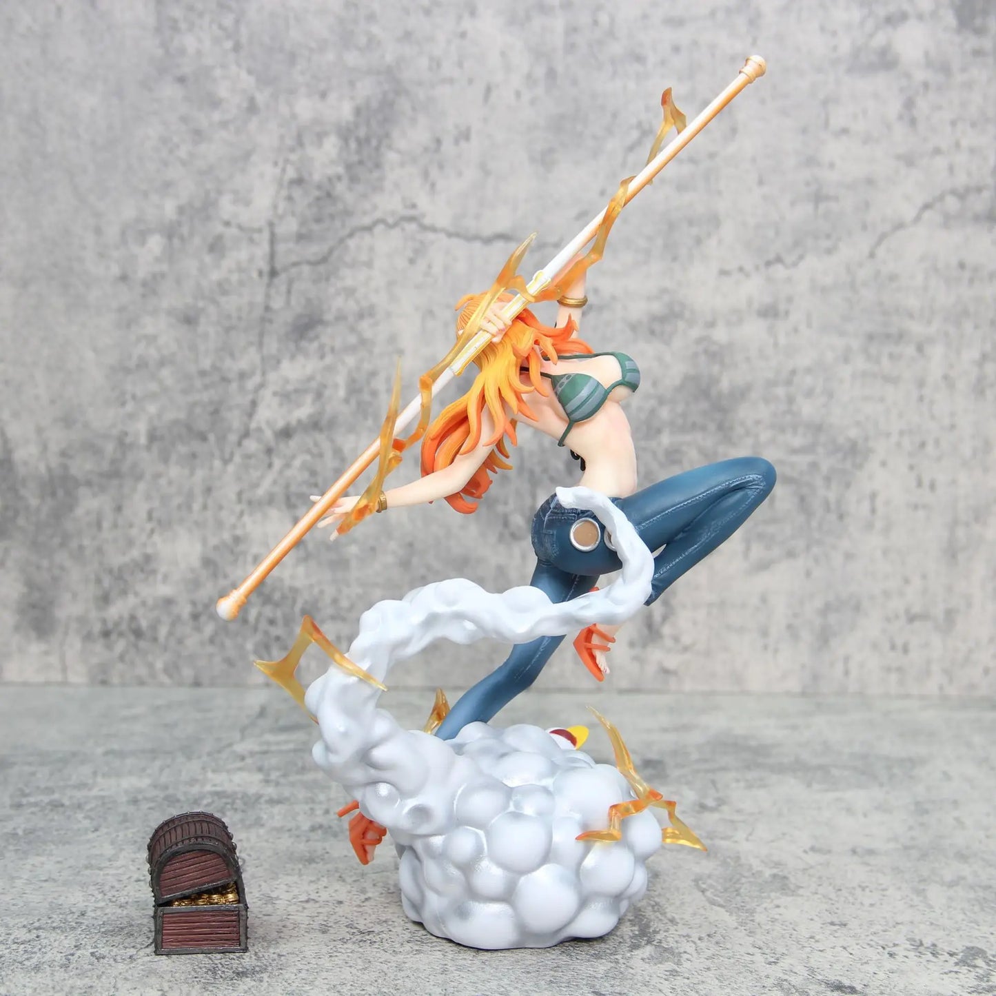 One Piece: Nami. 32 cm XL figure