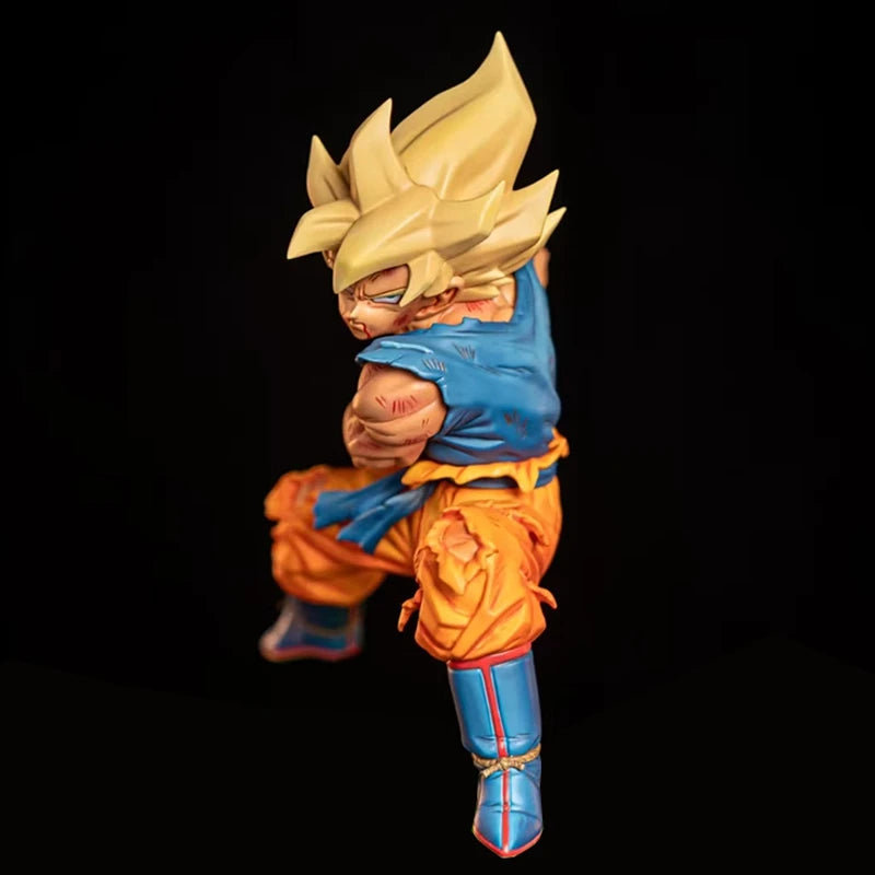 Dragon Ball Z: Son Goku Super Saiyan Kamehameha.17CM figure