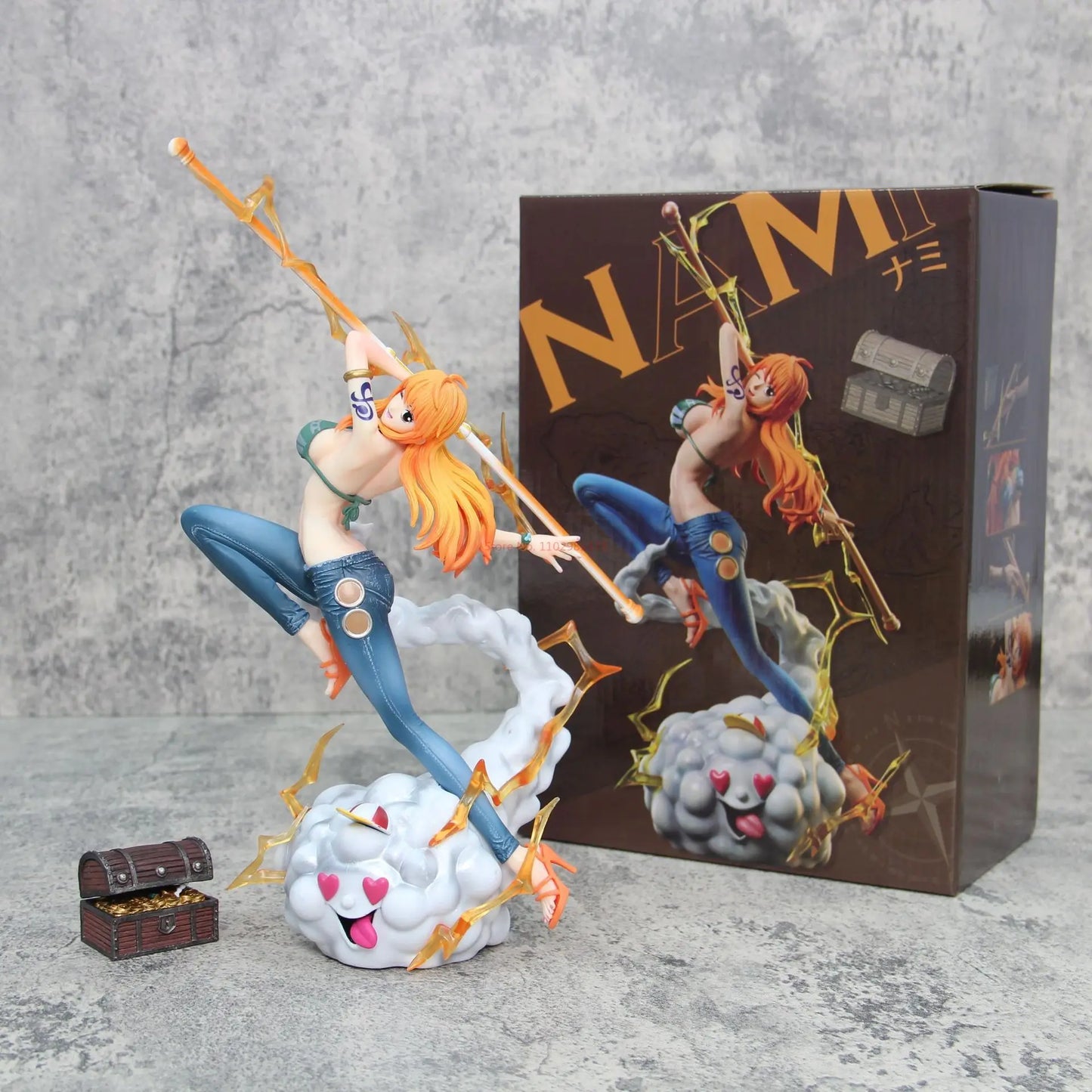 One Piece: Nami. 32 cm XL figure