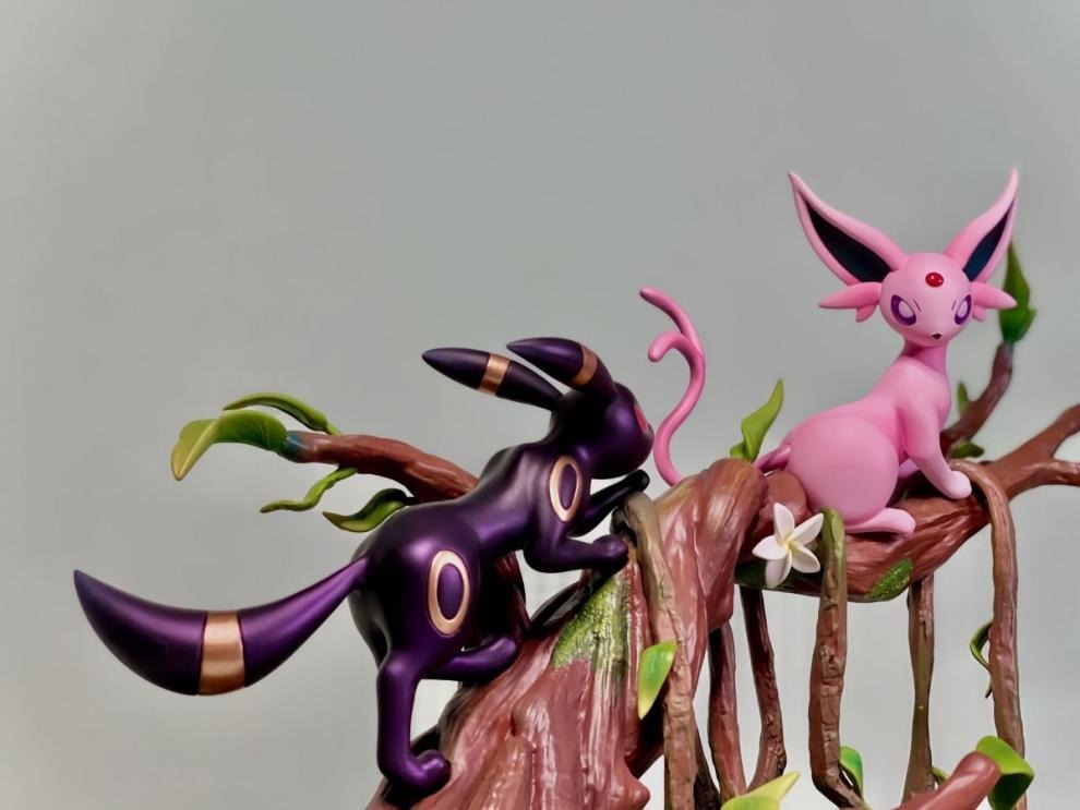 Pokemon: Eevee Evolutions. 27cm figure