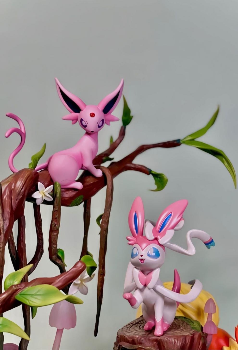 Pokemon: Eevee Evolutions. 27cm figure