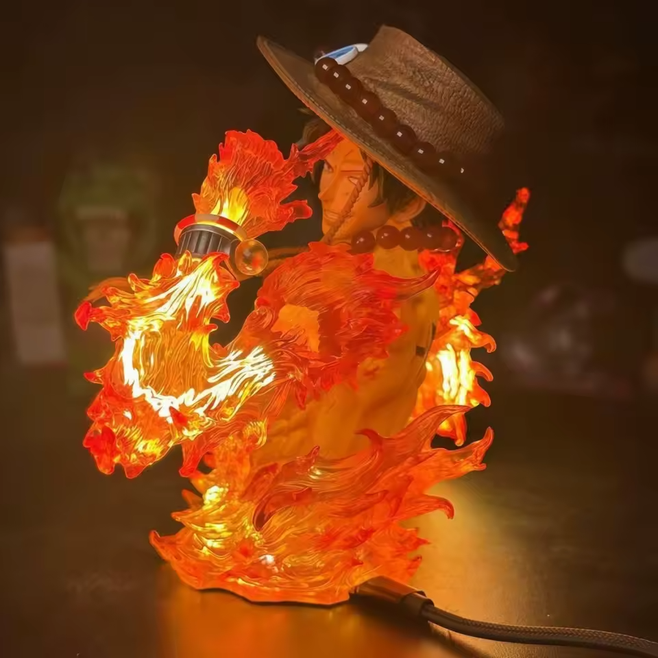 One piece: Portgas D Ace. 15 cm figure